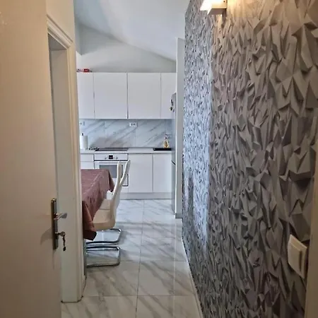 Super Comfort Mijo * Makarska